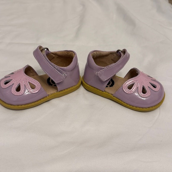 Livie & Luca Petal Shoes - Picture 4 of 5